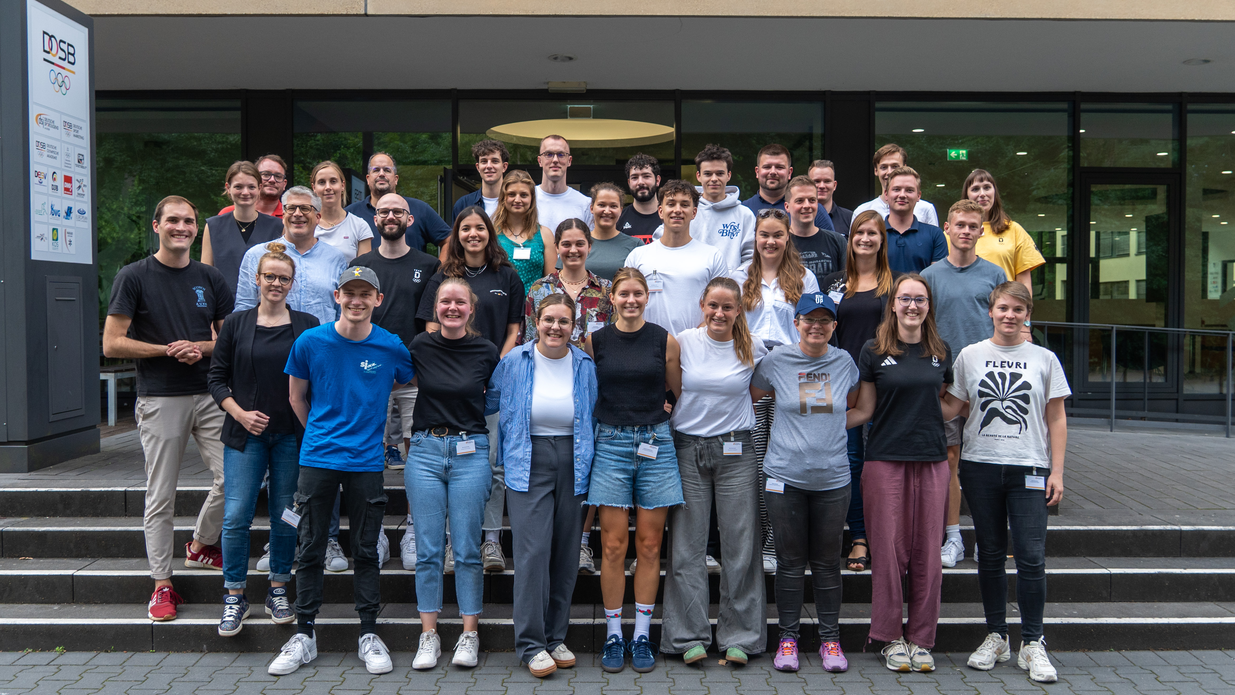 Teilnehmende des Workshops aufgestellt für ein Gruppenbild