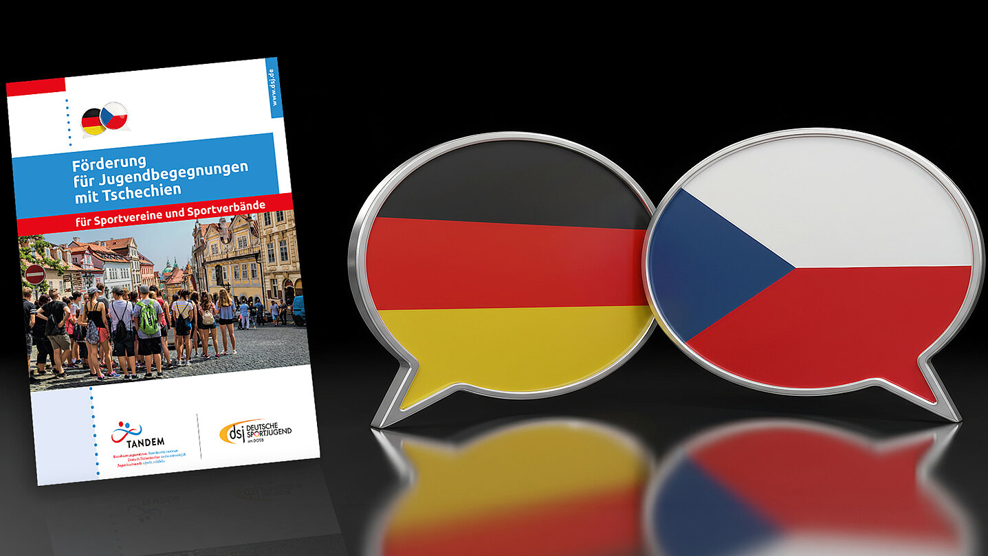 Abbildung neuer Materialien zur deutsch‑tschechischen Austauschzusammenarbeit im Sport: ein Flyer der Deutschen Sportjugend für Jugendbegegnungen mit Tschechien neben Sprechblasen mit den Flaggen von Deutschland und Tschechien.