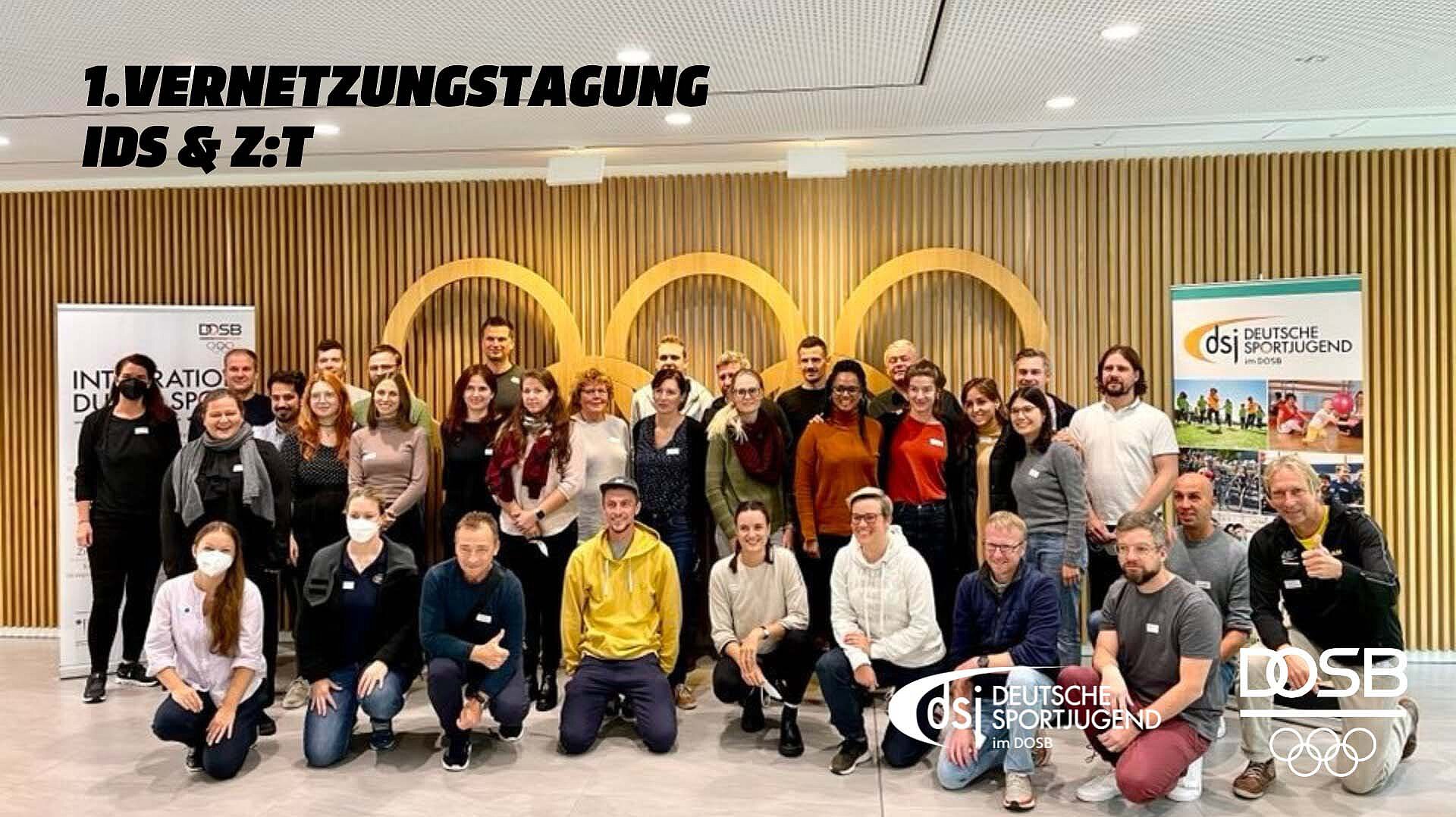 Gruppenfoto der Teilnehmenden